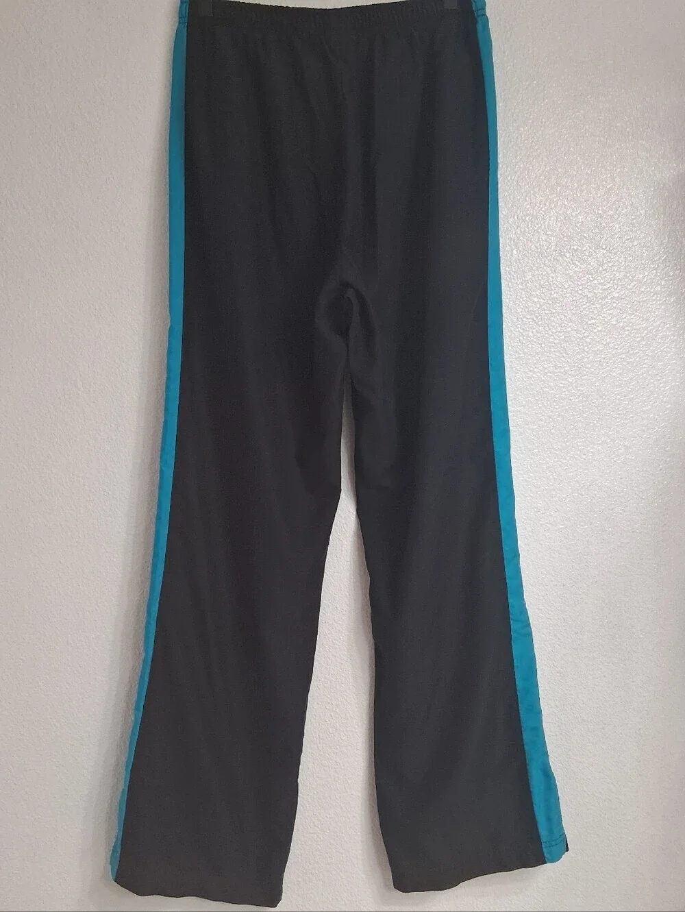 Vintage Boy's Nike Basketball Pants   Size 12-14